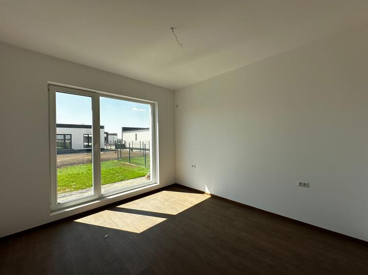 Casa Individuala – Ansamblu Nou 4 Camere - 3 Bai - Teren 476 mp – Berceni/Vidra