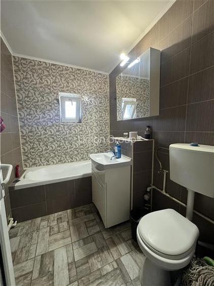 Apartament 2 Camere Decomandat -  Năvodari - 9