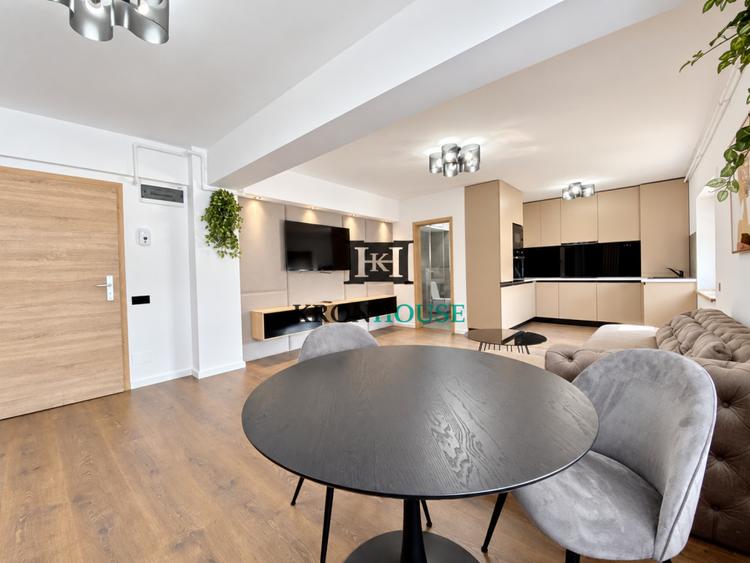 Apartament cu 2 camere, tip studio | 50 mp | parcare | Tractorul