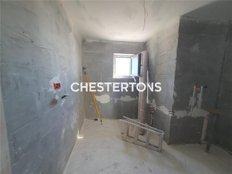 Duplex 8 camere cu doua intrari separate curte comuna Navodari - 12