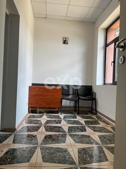 Casă în centrul comunei Corbii Mari | Ideală pentru birouri, cabinet sau locuit