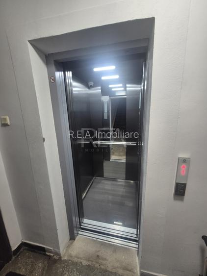 3 camere Titan decomandat, et. 1, an 1979, 70 mp, renovat - 12