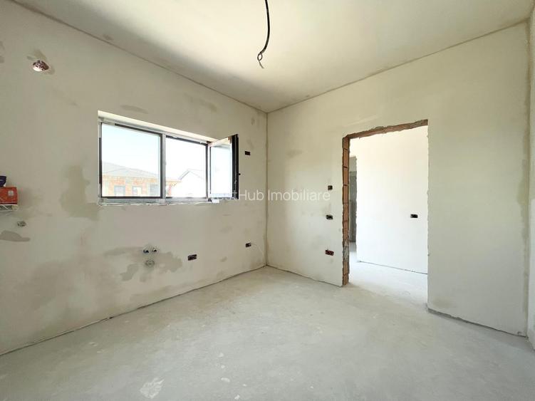 Duplex 5 camere, toate utilitatile - Mosnita - 8