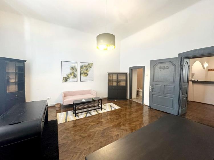 Apartament 2 camere 70 mp parter inalt str Gh Sincai - Central