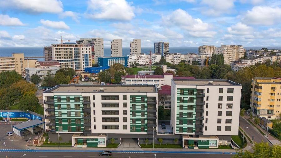 Proprietar, inchiriez  termen lung Apartament 4 camere complet utilat - 14