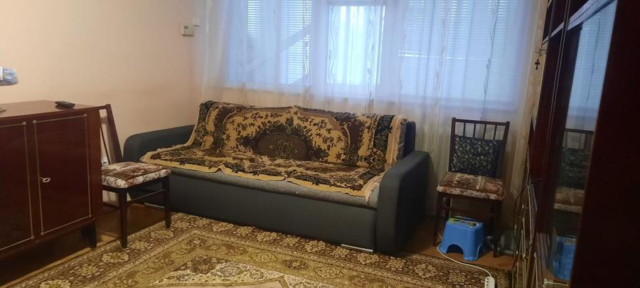 De inchiriat apartament cu 2 camere, Tiglina 2, et. 1, 350 euro