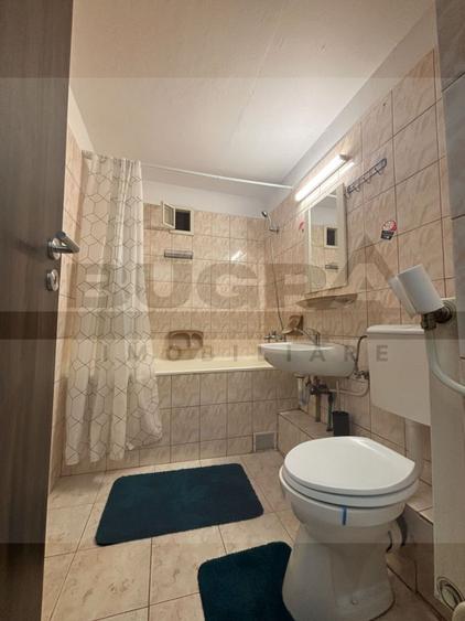 Apartament 2 camere decomandate 57mp, parcare, zona Golden Tulip
