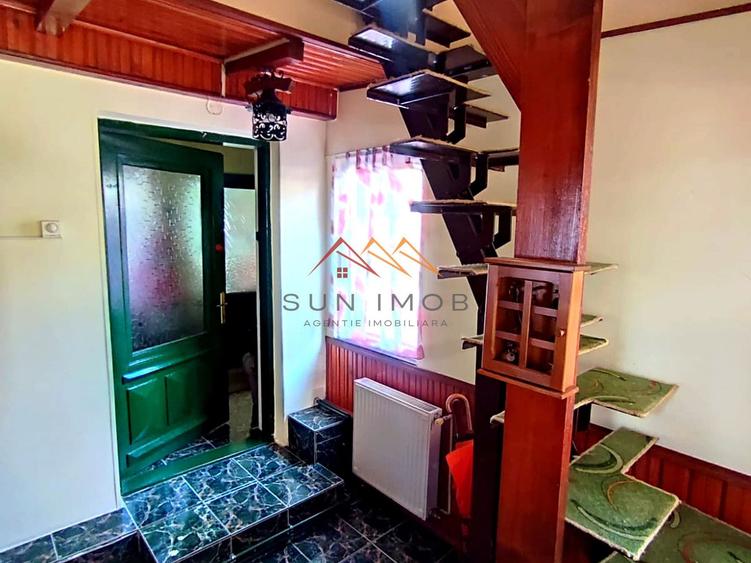 Casa de vacanta, P+M, 6 camere, teren 600 mp, Breaza, Judetul Prahova