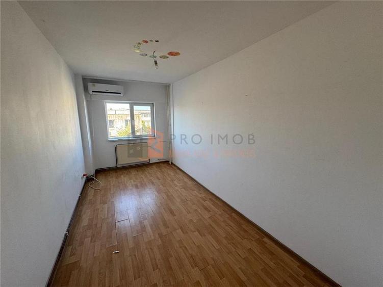 Apartament 3 camere cf 1 decomandat zona Unirii Sud
