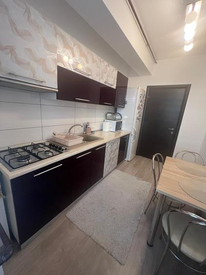 Tomis plus , 2 camere Parter inalt