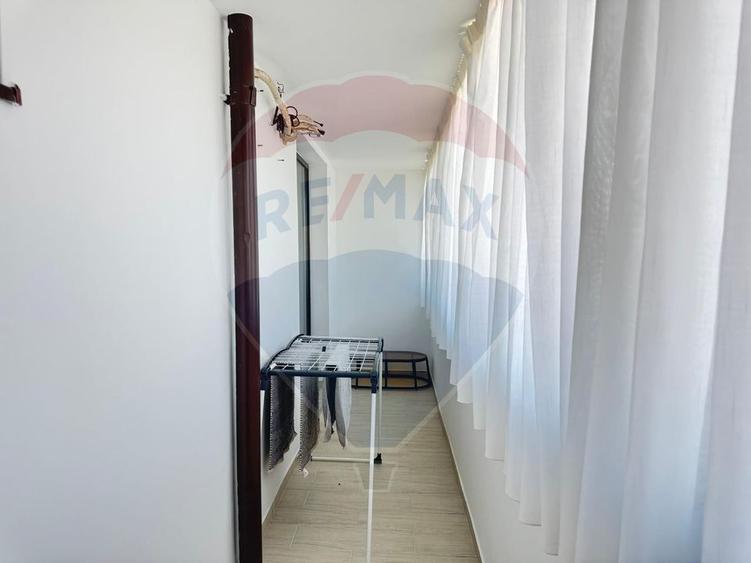 Închiriere apartament cu 2 camere Roșu Chiajna