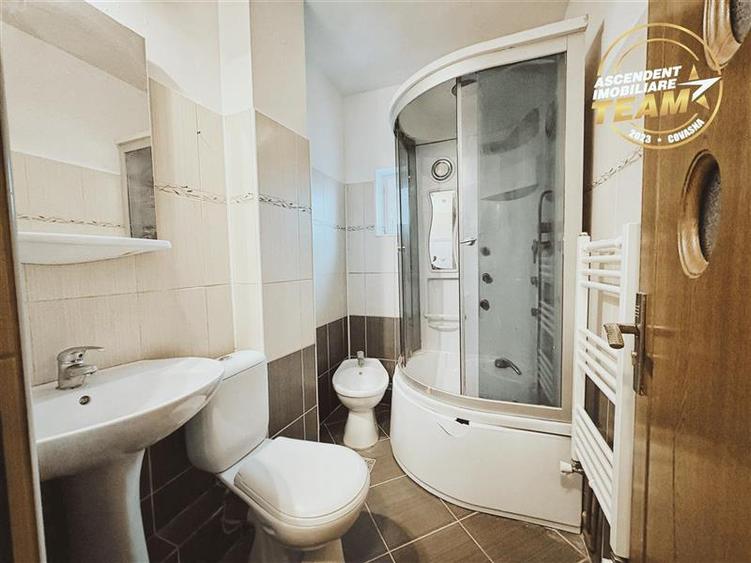 Apartament decomandat cu panorama spectaculoasa, Simeria, Str. Dealului, Sfantu