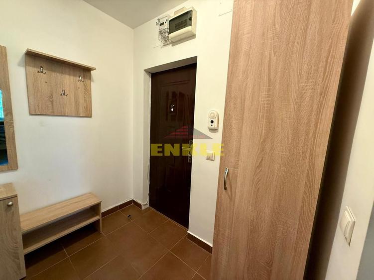 Apartament 2 camere semidecomandat – Strada Colonel Tomoroveanu