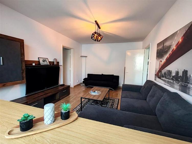Apartament 2 camere, cochet, Astra