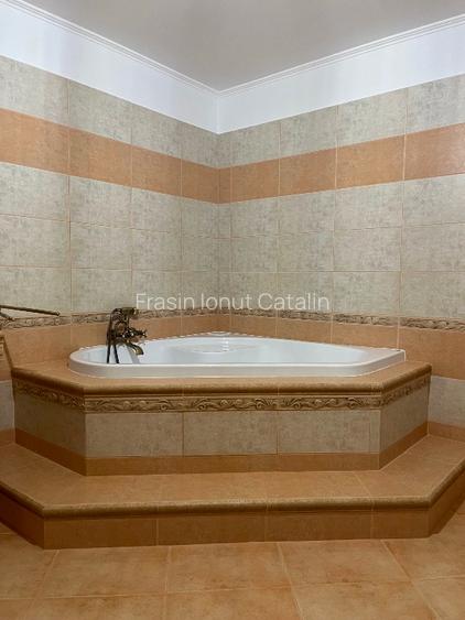 Casă de vacanță premium în Lepșa | 350 mp utili | 2.139 mp teren | Mobilată - 10