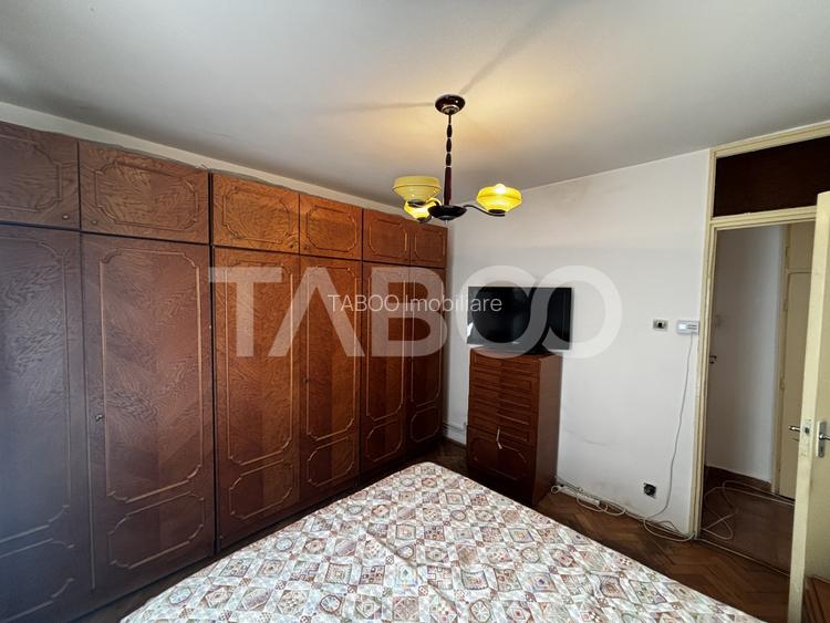 Apartament de inchiriat cu 3 camere 2 baii  mobilat utilat Strand - 3