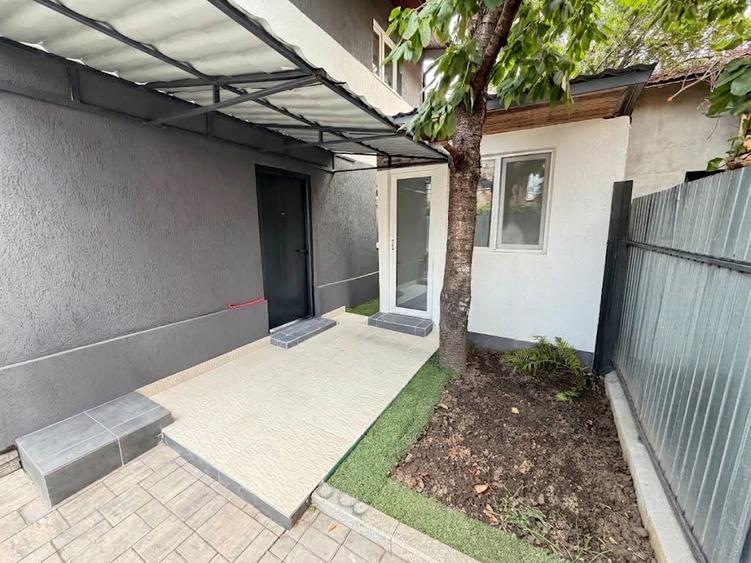 Casa P+1 la 1 km fata de metrou Aparatorii Patriei. 3 cam. Teren 148 mp