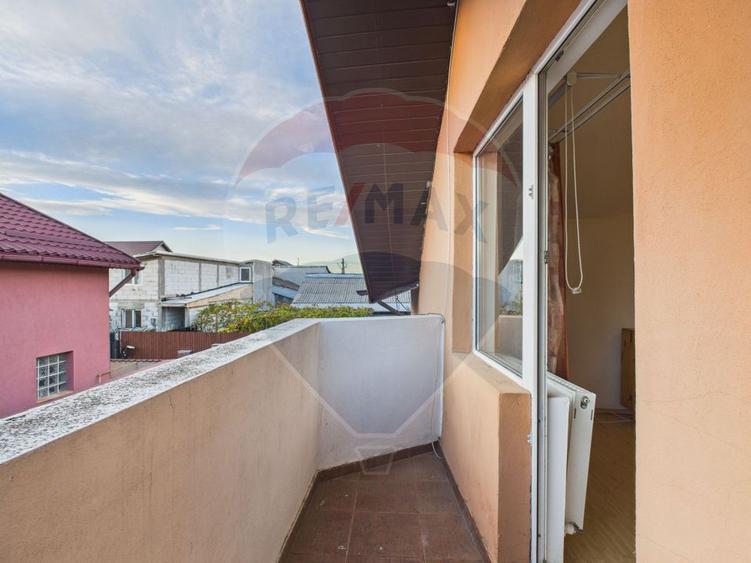 Casă / Vilă 6 camere Pantelimon