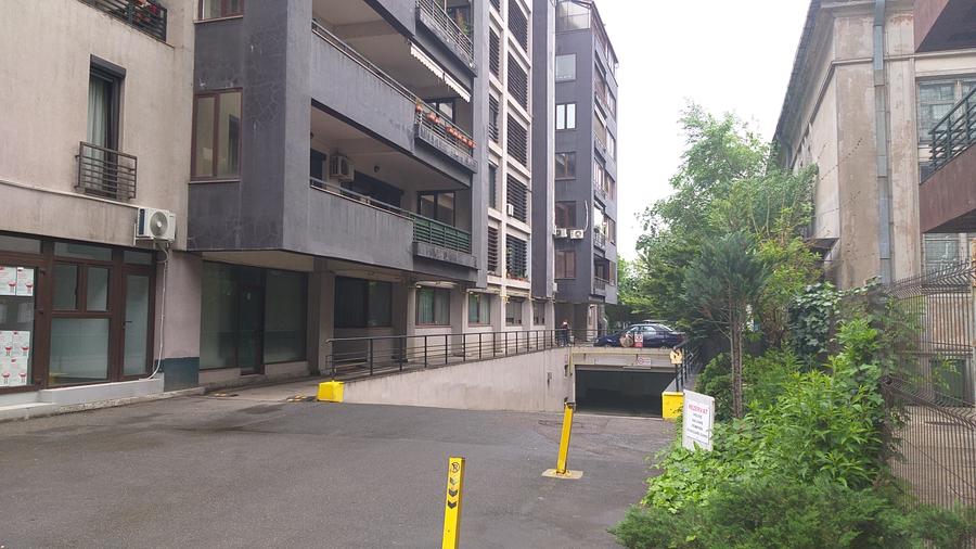 Bucurestii Noi str. Pajurei nr 2 in bloc 2008, loc parcare subterana,terasa