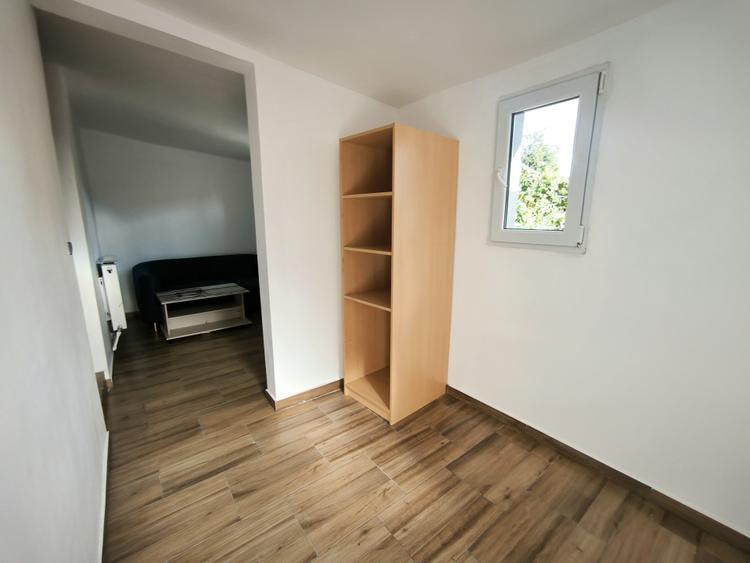 Casa izolata cu 3 camere + curte proprie (500mp) Cartier Iris