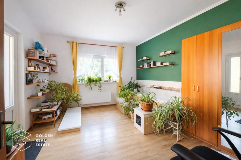 Casă individuală cu 2 apartamente de vânzare, lângă Hotel Ambasador – Dâmbovița,