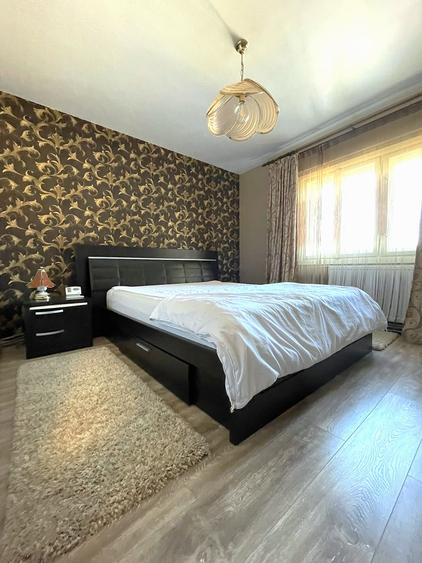 Apartament mobilat si utilat in zona Complex.