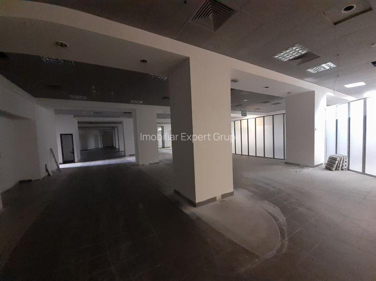 Piata Unirii-spatiu comercial 2000mp - 2