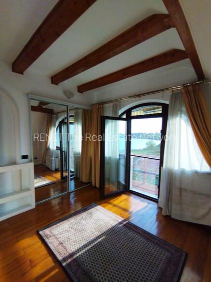 SUPER OCAZIE SE VINDE VILA DE LUX SI CASA DE OASPESTI IN BALOTESTI LA LAC 555000 - 23