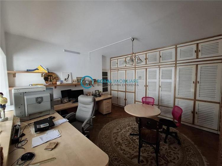Royal Imobiliare - Vanzare vila zona Republicii