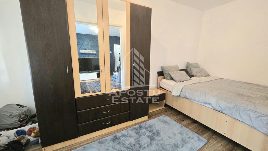 Apartament de vanzare, 2 camere, centrala proprie, Cetatii