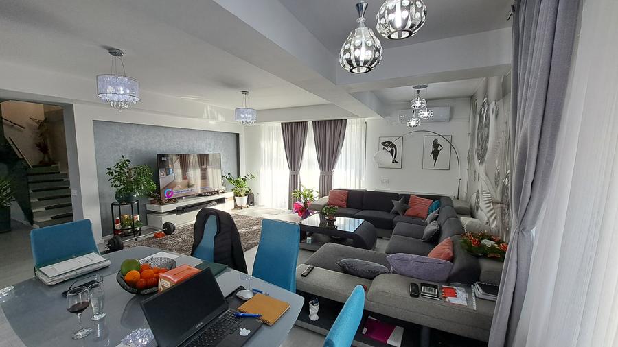 VILA INDIVIDUALA LUX