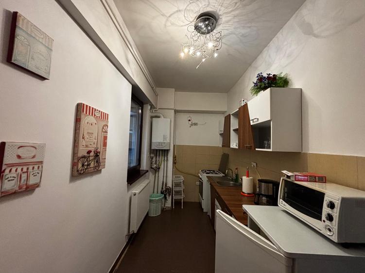 Apartament 3 camere et 1, Bl. RO Kaufland