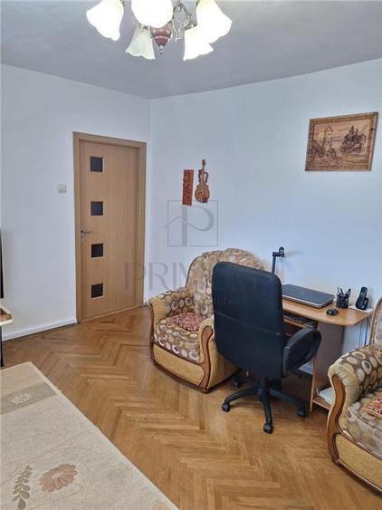 DACIA - 3 CAMERE - ETAJ 2 - CONFORT 1 - CENTRALA PROPRIE - CLIMA - BOXA CF
