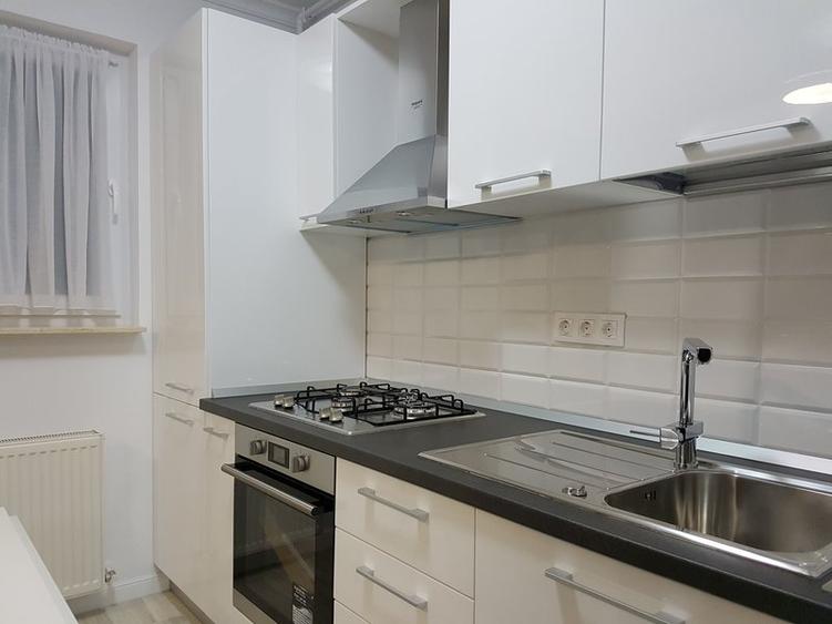 Apartament in zona Unirii cu 3 camere mobilate