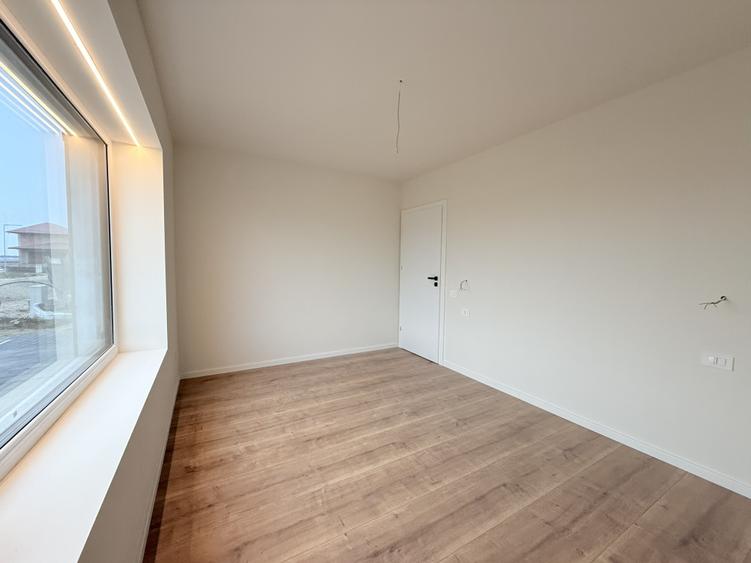 Casa individuala cu piscina,pompa de caldura geo,finisaje premium,545mp teren