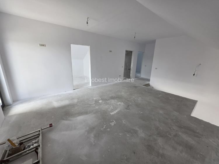 Exclusivitate! Vila P+M înaltă, 7 camere, teren 458mp, Valu lui Traian!