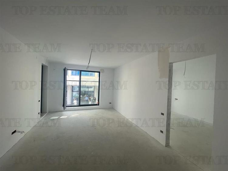 Apartament cu 3 camere si terasa, bloc Boutique, central, zona linistita