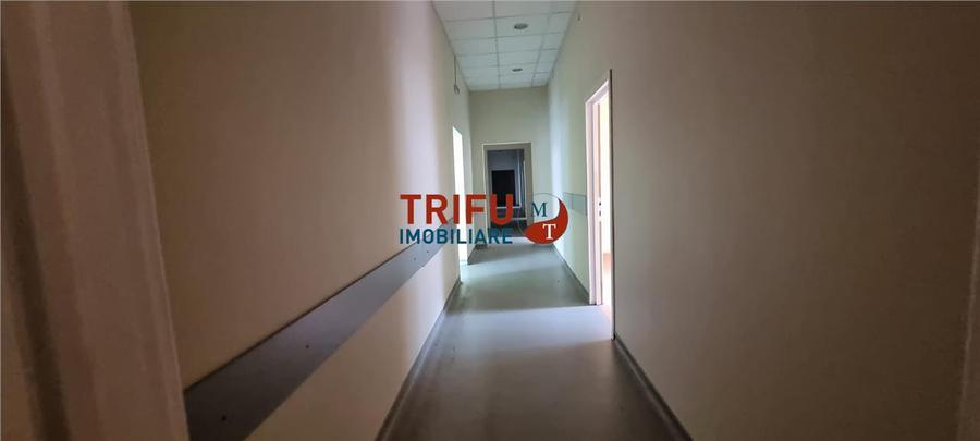 Spatiu comercial de inchiriat de 357 mp in Cetate pretabil ca si clinica medical