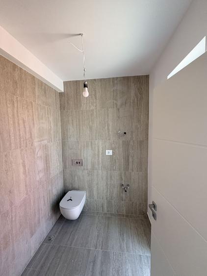 3 CAMERE, ZONA EXCELENTĂ, 2 MINUTE PÂNĂ LA PRINCIPALA