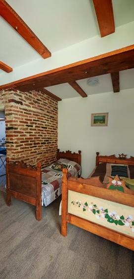Casa / vila, pensiune investitie zona Sacele, Brasov