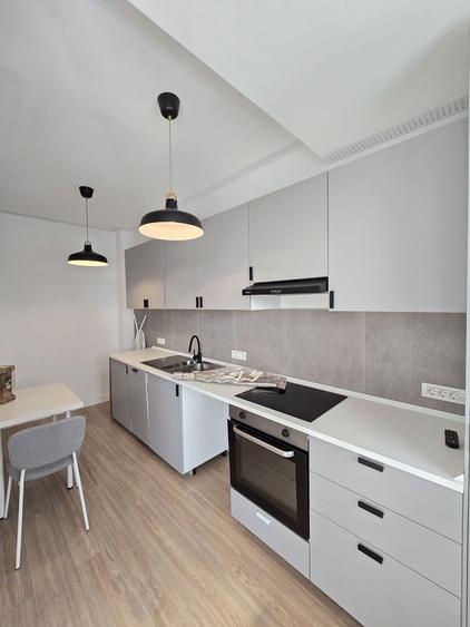 3 camere - Damaroaia - Petrom City - curte 140 mp