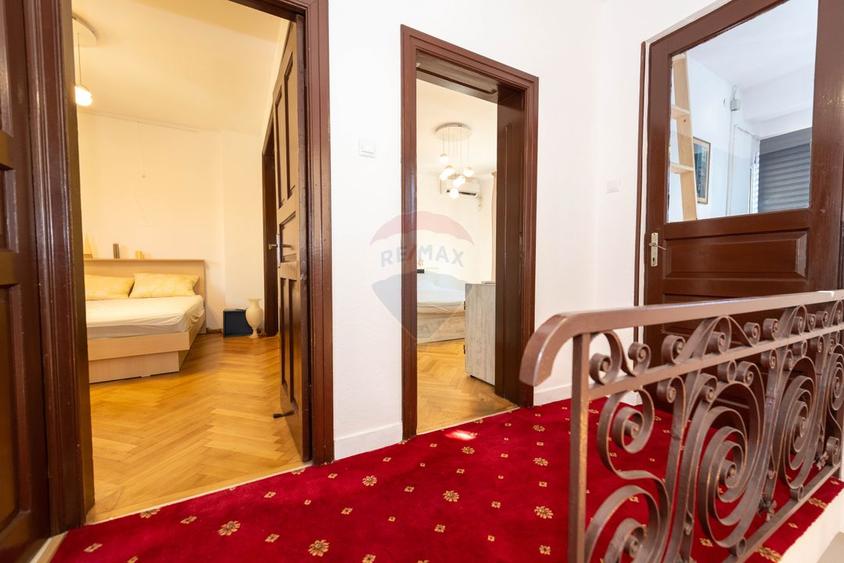 Casa / Vila cu 3 camere de inchiriat strada Pargarilor Stefan cel Mare