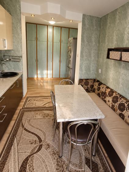 Apartament 3 camere| 10' Dristor| Bloc anvelopat| Loc parcare| pet friendly