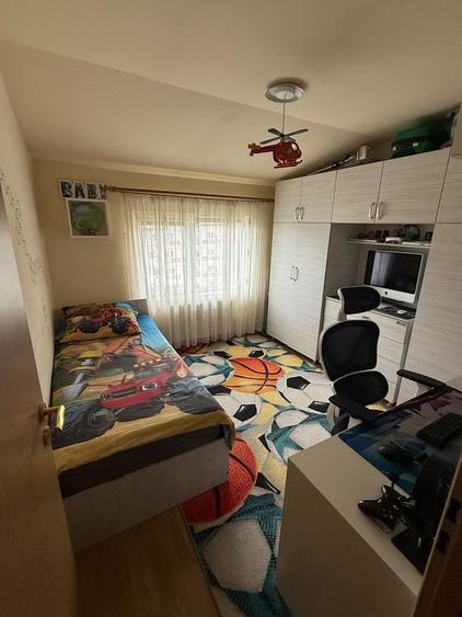 COMISION 0% | Apartament 3 Camere | Zona Dambovita Mobilat Decomandat