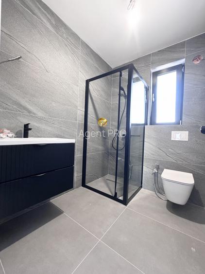 Vila Individuala 4 camere - 385mp Teren - Otopeni 23 August
