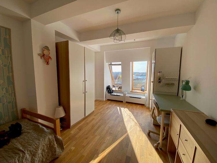Apartament exceptional pe 2 etaje, mobilat/ Petrom City