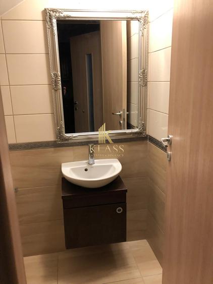 Vilă 4 camere, 3 băi, curte - P+1+M - 2 parcări - Cosmopolis