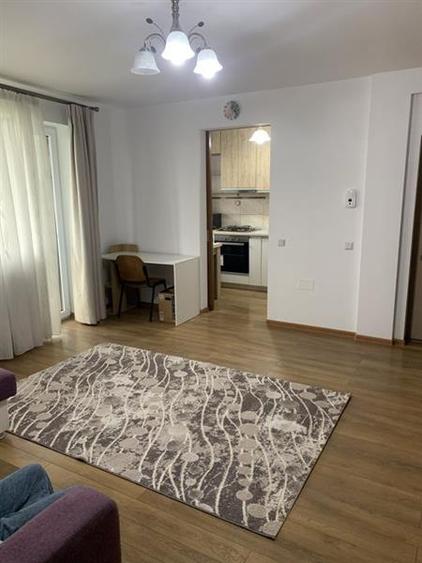 Apartament cu 2 camere si loc de parcare in Tractorul, Brasov