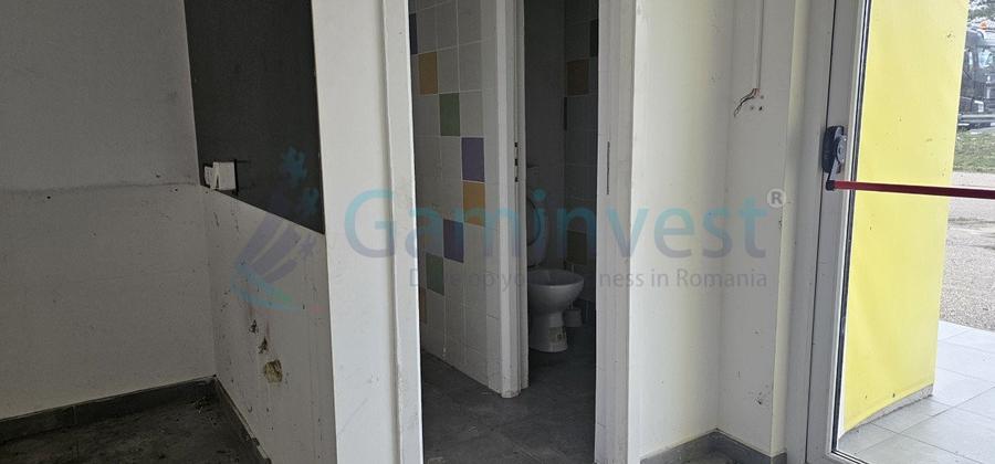 Hala cu rampa de inchiriat vama Bors, Bihor V3322A
