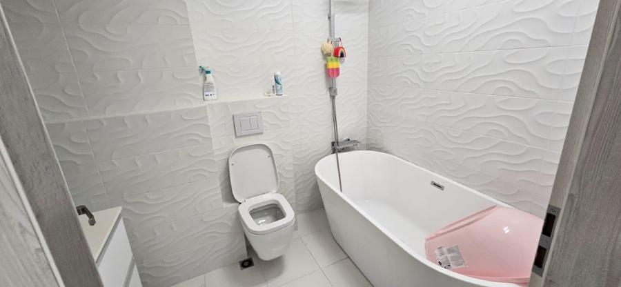 INCHIRIEZ APARTAMENT